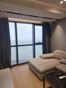 Posezení v ubytování Premium apartment in Porta Batumi Tower