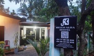 Certyfikat, podpis lub inny dokument wystawiony w obiekcie Hello Aliya Hostel