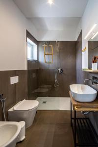 Koupelna v ubytování 4Rooms