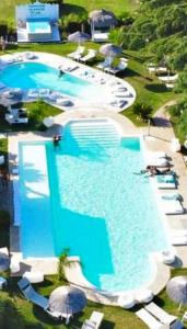 Bazén v ubytování La Siègià Resort spa nebo v jeho okolí