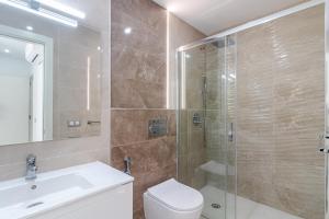 Koupelna v ubytování Dar Alisios 3 + 22 fotografií