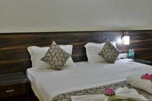 Katil atau katil-katil dalam bilik di 3BHK Luxury Villa near Calangute Beach