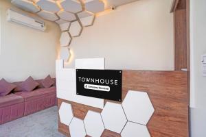 Istumisnurk majutusasutuses Super Townhouse Govardhan
