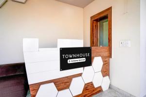 Foto sihtkohas Govardhan asuva majutusasutuse Super Townhouse Govardhan galeriist