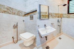 Koupelna v ubytování Super Hotel O Rohini Sector 24