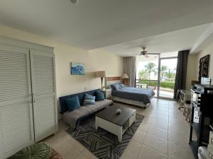 Posezení v ubytování Paradise in Coronado Bay