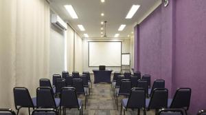 Konferenční prostory v ubytování HOTEL PERDIZES - FLAT Executivo - 1206