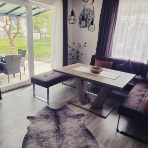 Posezení v ubytování BORA Appartements Zell am See