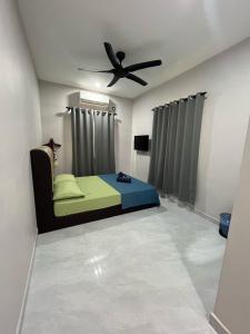 Gallery image of RAZAK GUEST HOUSE in Setiu