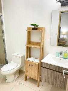 Ένα μπάνιο στο Silvertop - A magical apartment with great view +49 φωτογραφίες