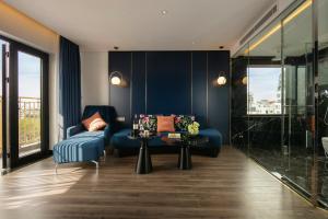 Χώρος καθιστικού στο Aurora Oriental Hotel