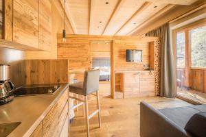 Köök või kööginurk majutusasutuses Naturhotel Sonnenhof
