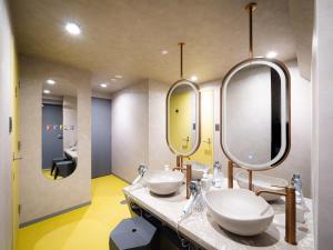 OCICA OSHIAGE TOKYO by R HOTELにあるバスルーム