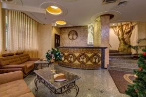 Posezení v ubytování Khan-Chinar Hotel