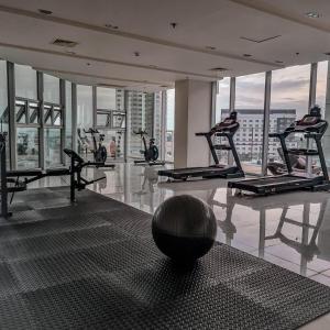 Γυμναστήριο ή/και όργανα γυμναστικής στο Inspiria Condo Davao next to Abreeza Ayala Mall