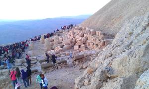 Nemrut Dağı Işik Pansi̇on vendégei