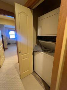 Kuchyň nebo kuchyňský kout v ubytování Townhouse, Ski in Ski out