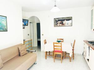 TV a/nebo společenská místnost v ubytování Casa Vacanza MELISSA