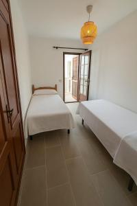 Postel nebo postele na pokoji v ubytování Siestamar Beach Apartment, refurbished, renové, renovado 2025