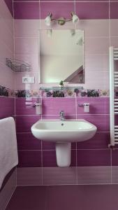 Ένα μπάνιο στο Csalogány Apartman Egerszalók