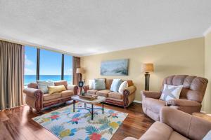 Gallery image of Edgewater Tower 1-411 in Panama City Beach +60 photos