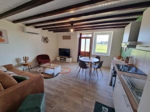 Posezení v ubytování Au Marlézay country house 4 personnes