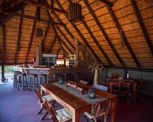 Restaurace v ubytování Masorini Bush Lodge & Safari Tents