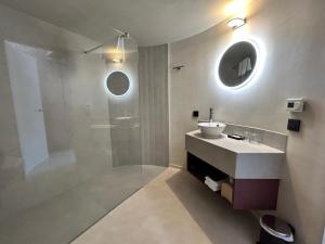 Uma casa de banho em B&B Contrast