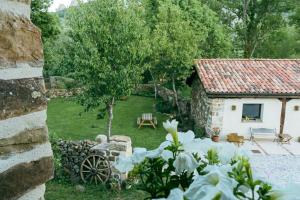 Ogród w obiekcie Hotel Rural Las Encinas