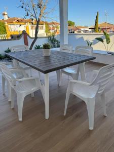 Μπαλκόνι ή βεράντα στο DoñanaBeach House