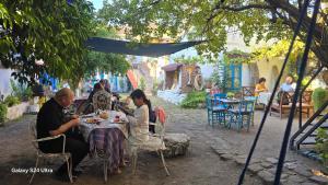 Επισκέπτες που μένουν στο Pergamonpension +17 φωτογραφίες