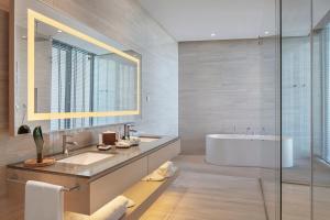 Um banheiro em Susona Bodrum, LXR Hotels & Resorts