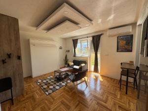 Un lugar para sentarse en Apartman Otoria