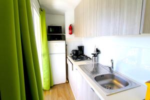 Dapur atau dapur kecil di Blueportel +27 gambar