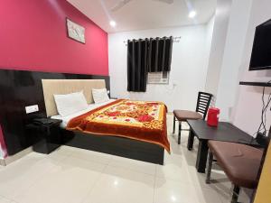 Postel nebo postele na pokoji v ubytování Hotel LA VISTAA