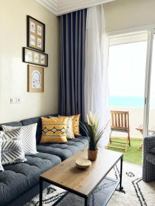 Area soggiorno di Ocean view & sunset in the heart of Rabat 2