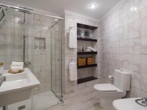 Ein Badezimmer in der Unterkunft Feel Canteras
