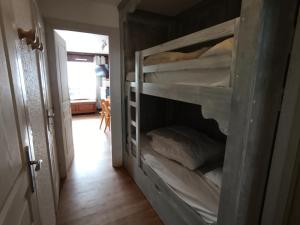 Fotografia z galérie ubytovania Résidence Chamoisiere - Petit studio cosy - Superbe vue MAE-8604 v destinácii Montgenèvre