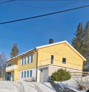 Budova, kde se apartmán nachází + 52 fotografií