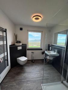 Koupelna v ubytování Ferienwohnung Turmfalke