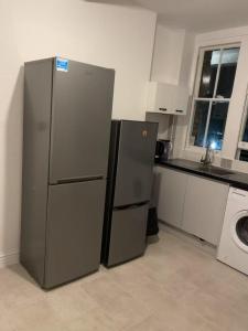 Η κουζίνα ή μικρή κουζίνα στο Spacious Room in London Elephant and Castle