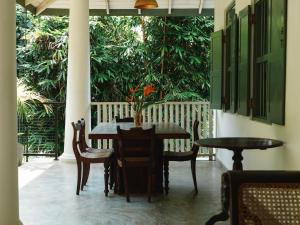 Χώρος καθιστικού στο Villa Kandupamula three bedroom & swimming pool