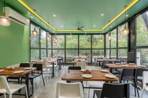 Restaurace v ubytování Asar Elite - Sea View by Orion Hotels + 27 fotografií
