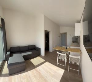 Η κουζίνα ή μικρή κουζίνα στο Sunset Suite 3