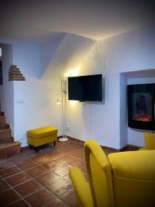 Μια τηλεόραση ή/και κέντρο ψυχαγωγίας στο Casa Alta 22