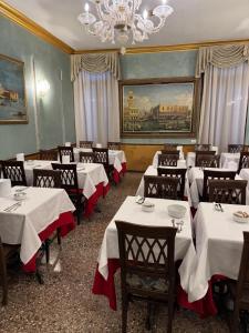 Restaurace v ubytování Hotel Guerrato