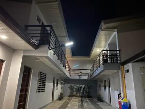 Budova, kde se aparthotel nachází