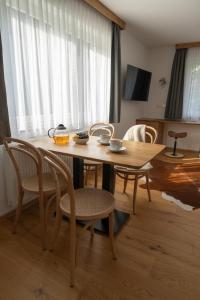 Posedenie v ubytovaní Apartments Hohenberger Mallnitz - Mein Platz in den Bergen!