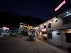 Bangunan di mana terletaknya hotel