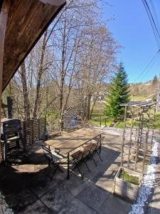 Nespecifikovaný výhled na hory nebo výhled na hory při pohledu z apartmánu